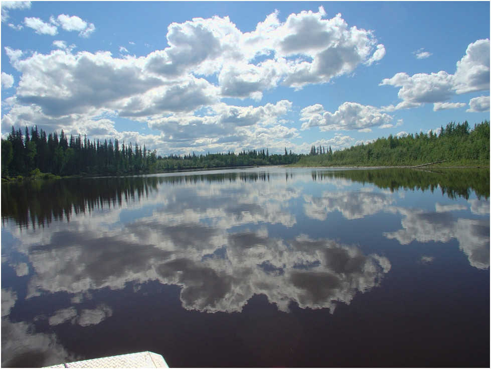 A beautiful day on the lower Holitna River, just upstream from the Kuskokwim.